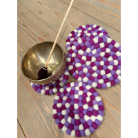 fairtrade-klankschaalonderzetter-magenta-lila-wit