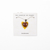 ketting_met_goudsteen_hartje