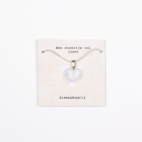 ketting_met_sneeuwkwarts_hartje