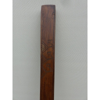 regenstok_rainstick_100cm-a-detail1_hout-vierkant-donker