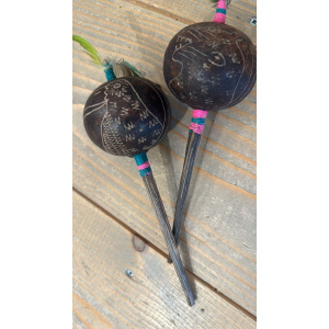 sjamanenratel-shipibo-maraca-wingo-medium-diverse-dieren_1