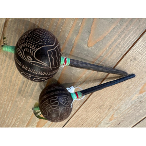 sjamanenratel-shipibo-maraca-wingo-medium-kiwivogel_1
