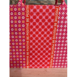 tas-shopper-be-positive_2