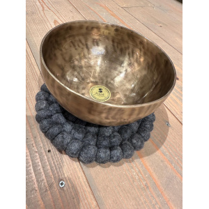 klankschaalonderzetter-viltbolletjes-grijs-effen-20cm_a
