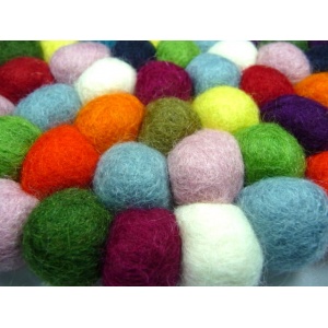 klankschaalonderzetter-viltbolletjes-multikleur-fel-20cm_b