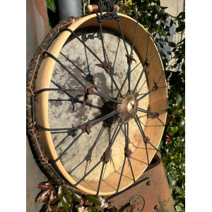 sjamanendrum_-_sjamanentrommel_bizon_52_x_48_cm_met_septarie_4